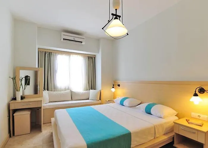 Hotel Golkoy Suites