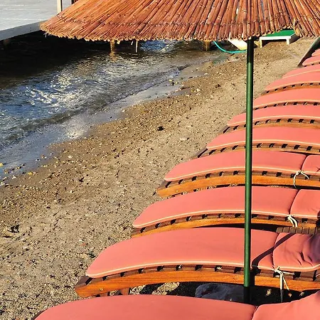 Golkoy Hotel