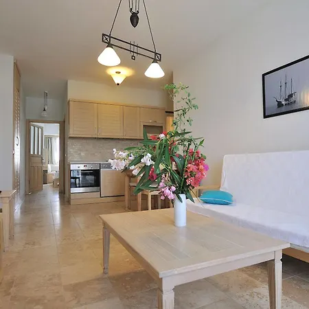 호텔 Golkoy Suites