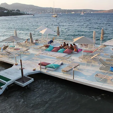 호텔 Golkoy Suites *